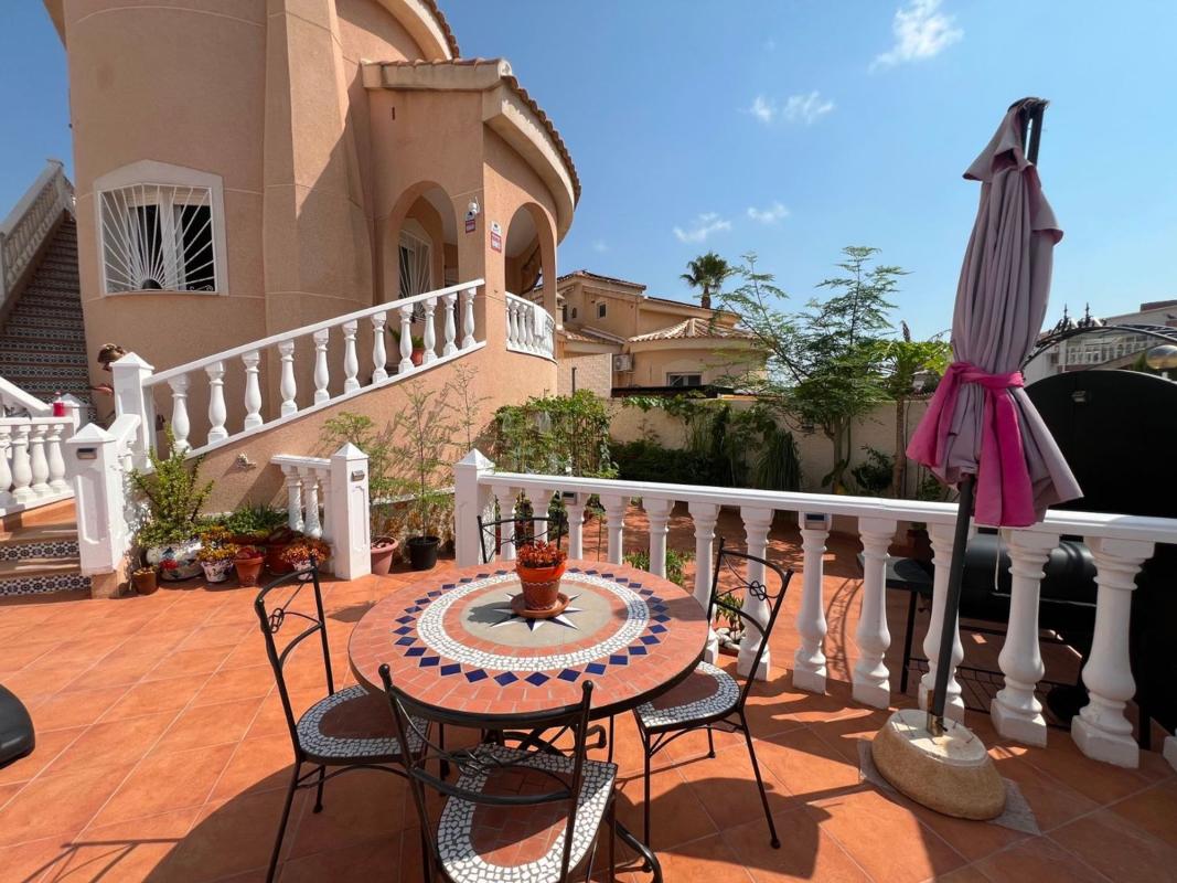 Venta de chalet independiente en Casa o chalet en Avenida de la Costa Blanca, Centro de la Ciudad Quesada, Rojales, Rojales
 photo 4