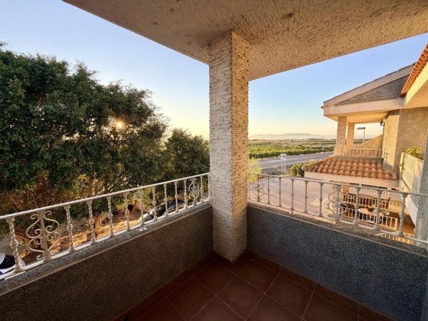 Chalet independiente en venta en Casa o chalet en Formentera del Segura, Formentera del Segura
thumbnail 3