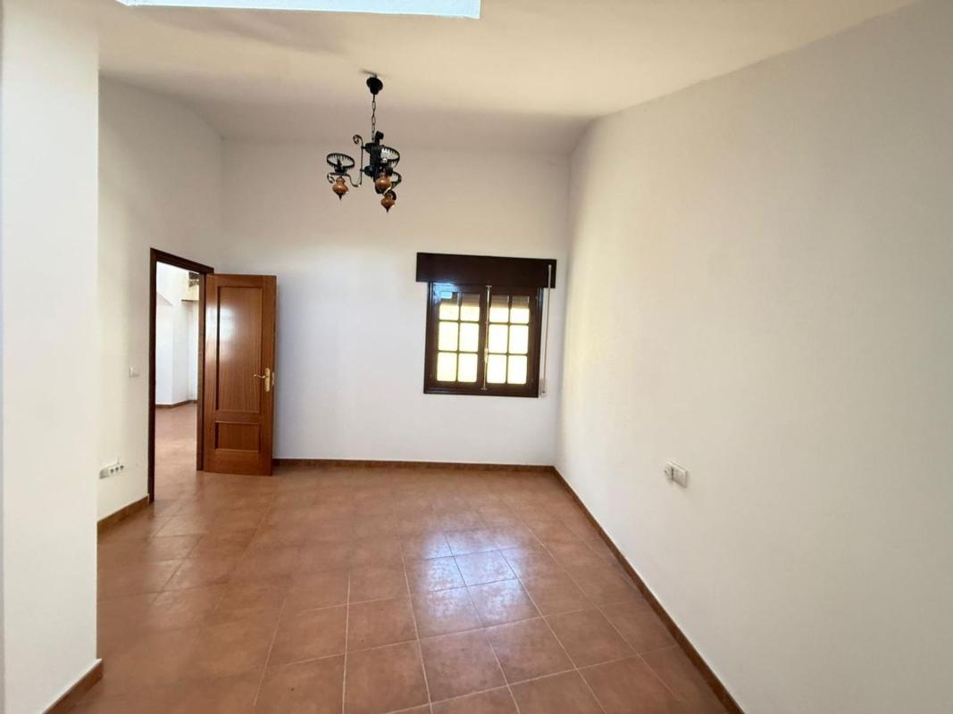 Sprzedaż mieszkania w Piso en Avenida Marqués de las Vélez, 26, Vélez Blanco, Vélez Blanco
photo 1