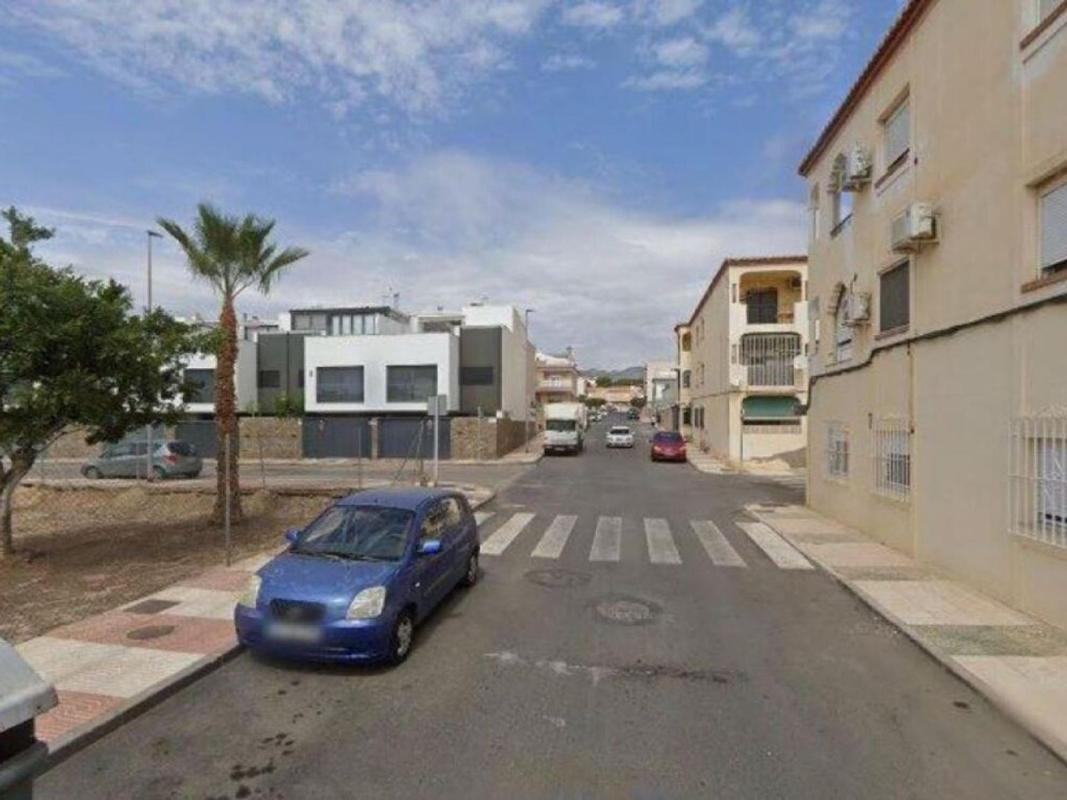 Sale of apartment in Piso en Calle Albayyana, 1, Aguadulce sur, Roquetas de Mar, Roquetas de Mar
photo 4
