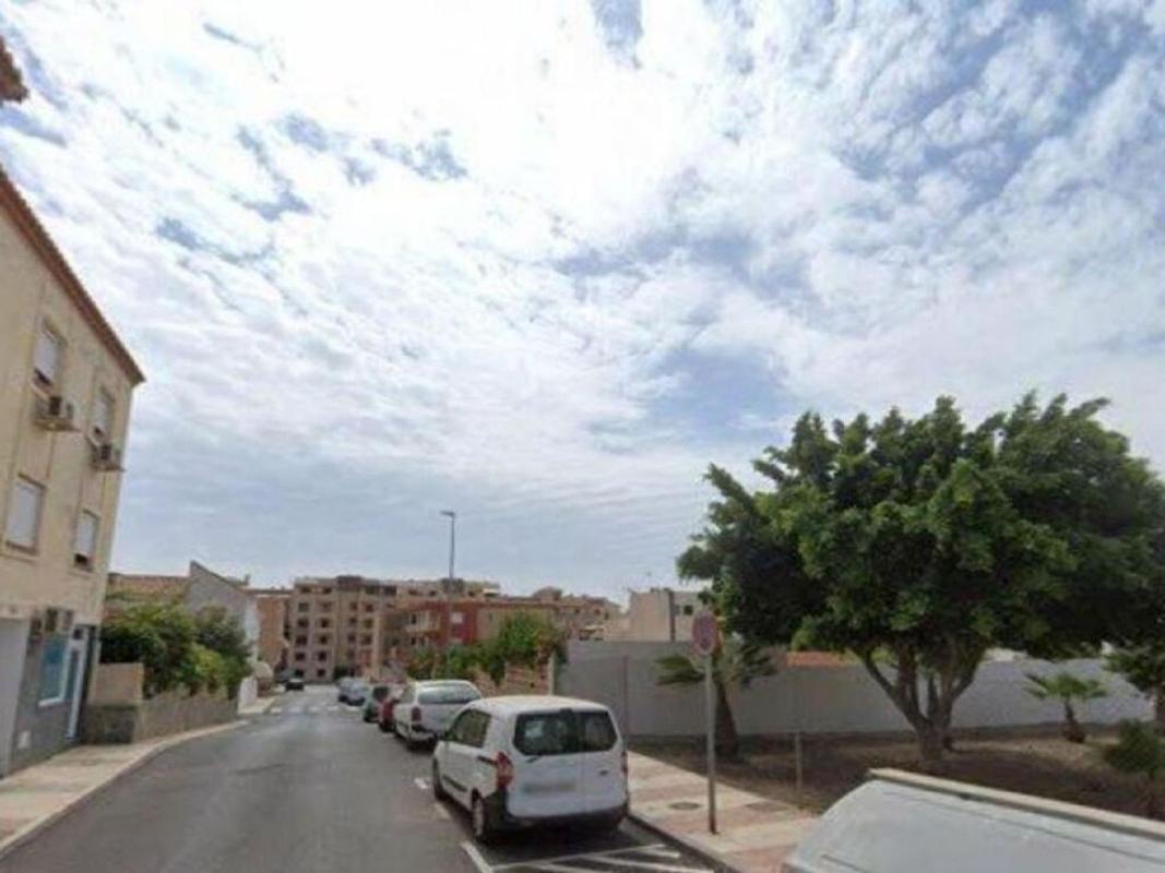 Sale of apartment in Piso en Calle Albayyana, 1, Aguadulce sur, Roquetas de Mar, Roquetas de Mar
photo 5