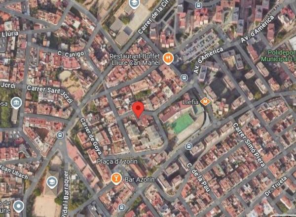 Venta de piso en Piso en Calle de Salou, Llefià, Badalona, Badalona
thumbnail 2
