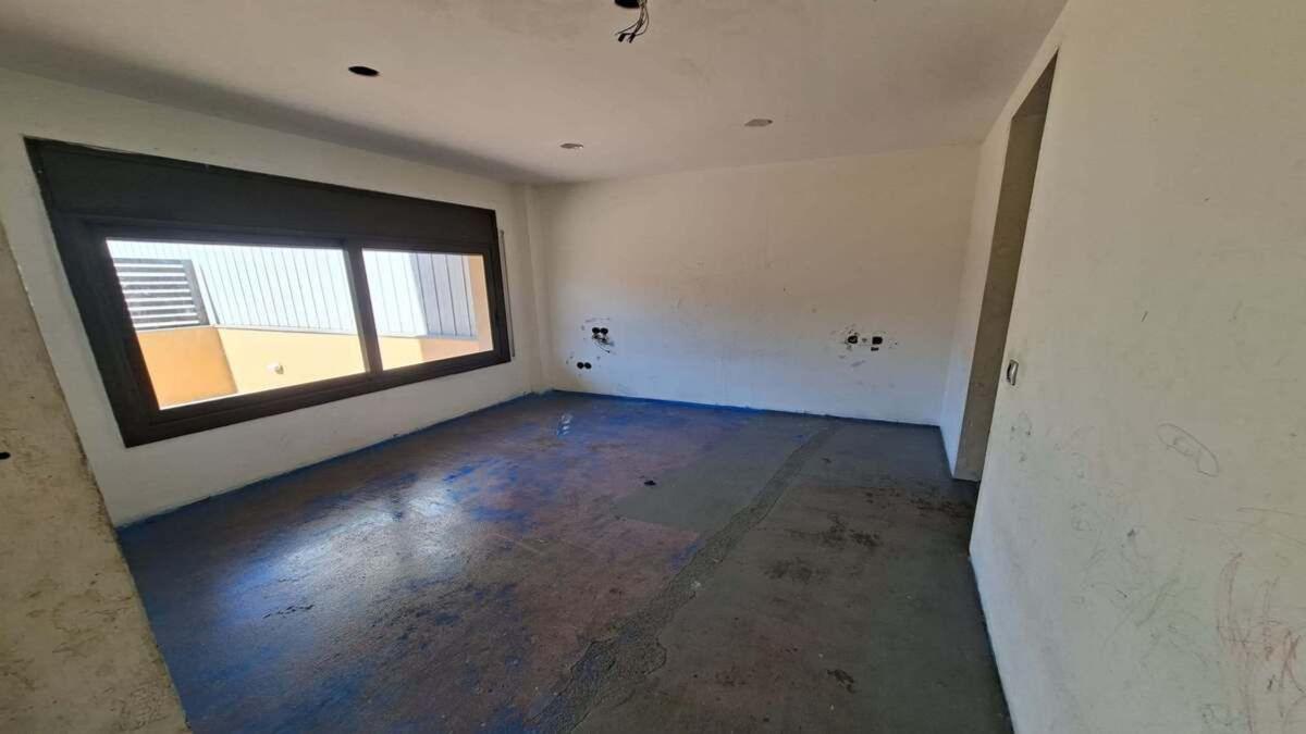 Venta de piso en Piso en Calle de Narcís Monturiol, 88, Gràcia, Sabadell, Sabadell
photo 2