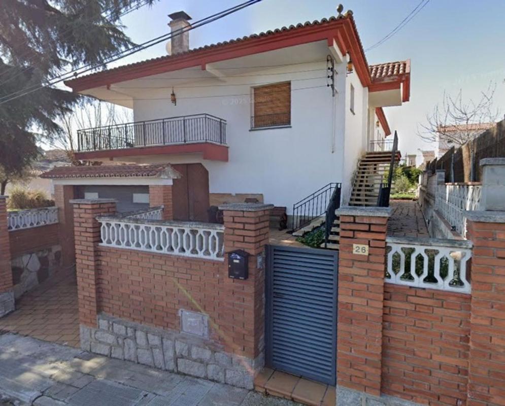 Propiedades en venta y alquiler en España photo 4