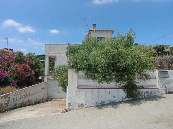 Chalet independiente en venta en Casa o chalet en Avenida Sant Daniel, 14, Mas Mora - Sant Daniel, Tordera, Tordera
 photo 1