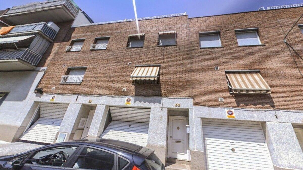 Venta de piso en Piso en Calle de Salou, 45, La Grípia, Terrassa, Terrassa
photo 2