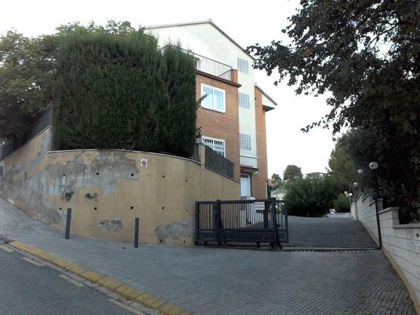 Chalet independiente en venta en Casa o chalet en Calle de Salvador Espriu, 18, Sant Vicenç Dels Horts, Sant Vicenç Dels Horts
 photo 1