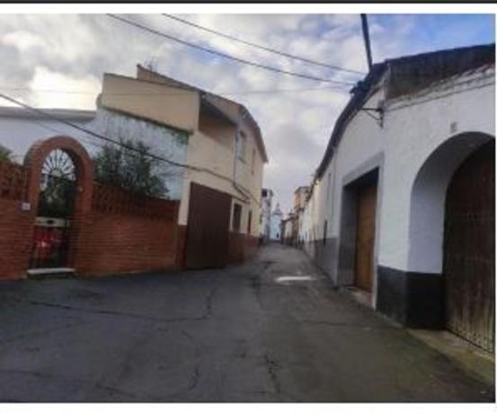 Chalet independiente en venta en Casa o chalet en Calle San Lorenzo s/n, Valdefuentes, Valdefuentes
 photo