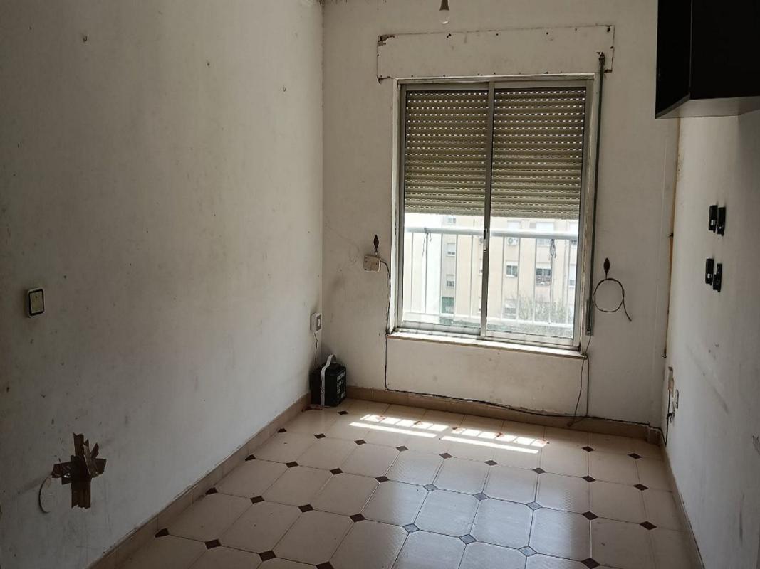 Продажа квартиры на Piso en Plaza Zahara, 7, Chapín - Campus Universitario - Navinco, Jerez de la Frontera, Херес-де-ла-Фронтера
photo 4