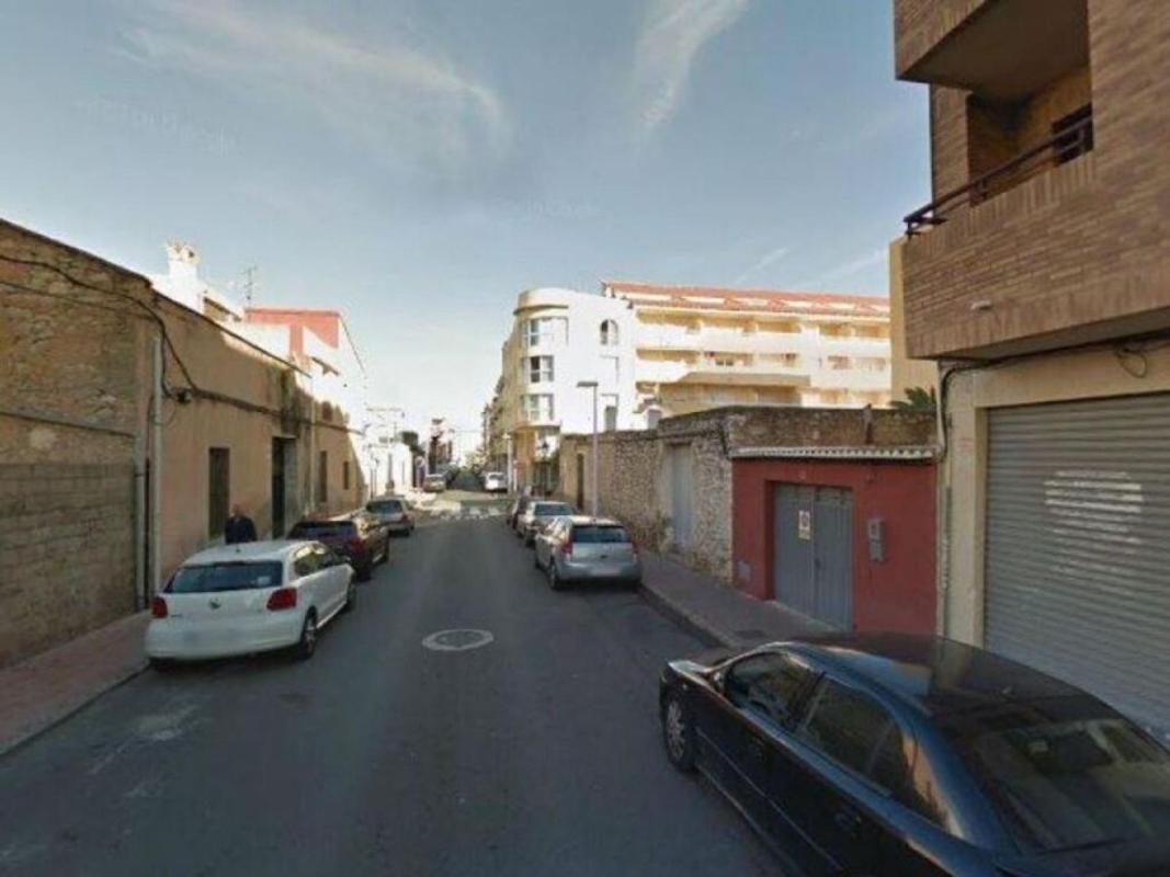 Sprzedaż mieszkania w Piso en Calle de Velázquez, 68, Zona Centro, Oropesa del Mar, Oropesa del Mar
photo 3