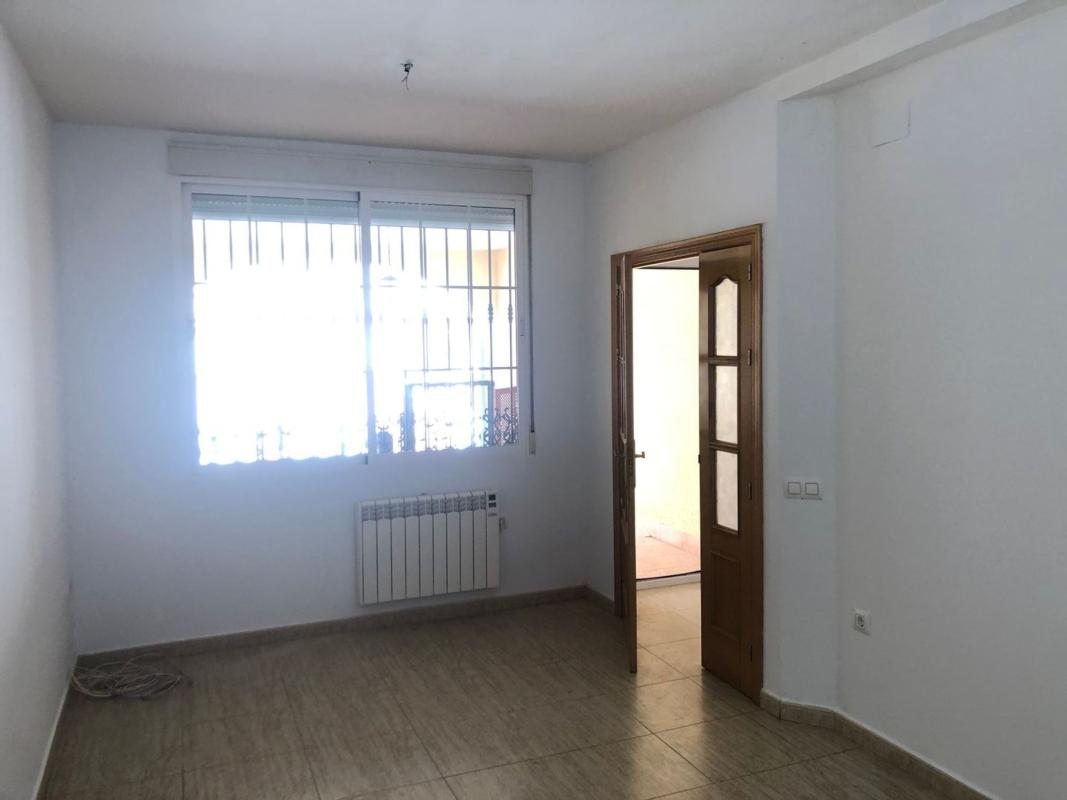 Продажа отдельного шале в Casa o chalet en Calle Júcar s/n, Torrenueva, Торренуэва photo 1