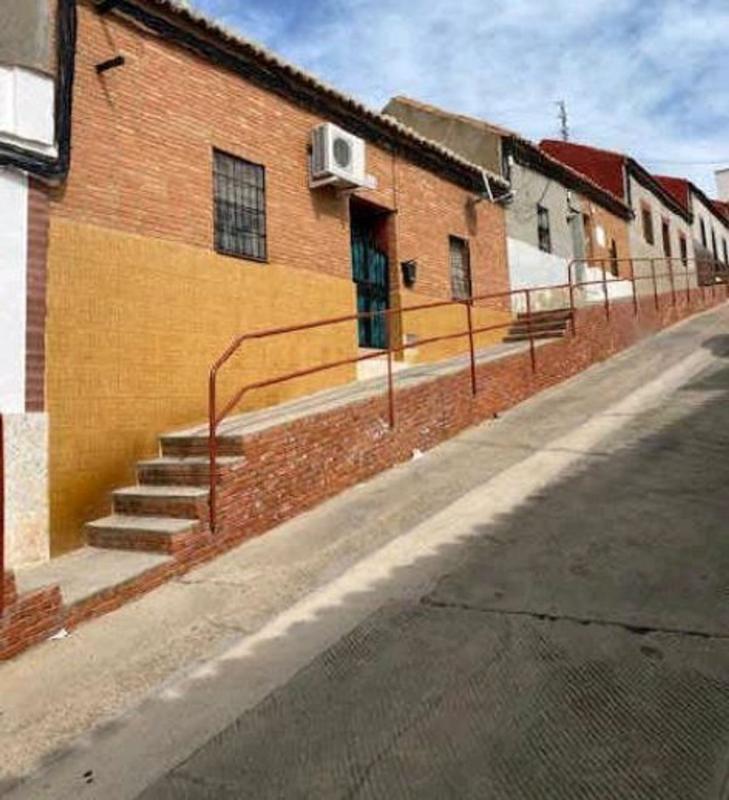 Venta de chalet independiente en Casa o chalet en Calle San Gregorio s/n, Centro, Puertollano, Puertollano
photo 1