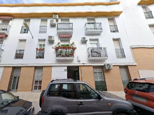 Продажа квартиры на Piso en Calle General Alaminos, 112, Las Tinajerías - Juderías, Lucena, Лусена
photo 1
