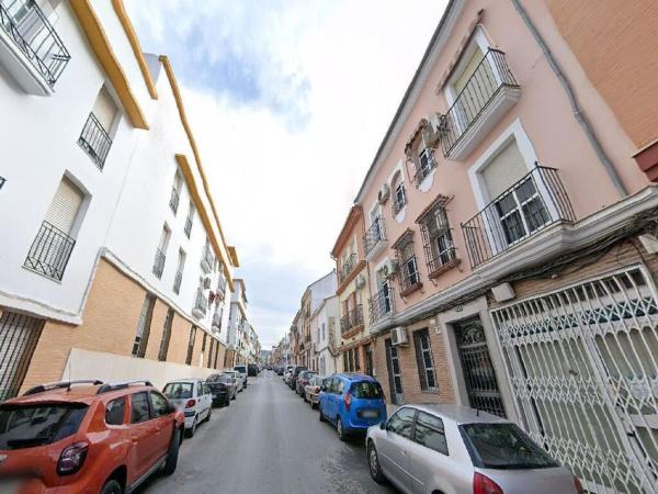 Продажа квартиры на Piso en Calle General Alaminos, 112, Las Tinajerías - Juderías, Lucena, Лусена
thumbnail 2