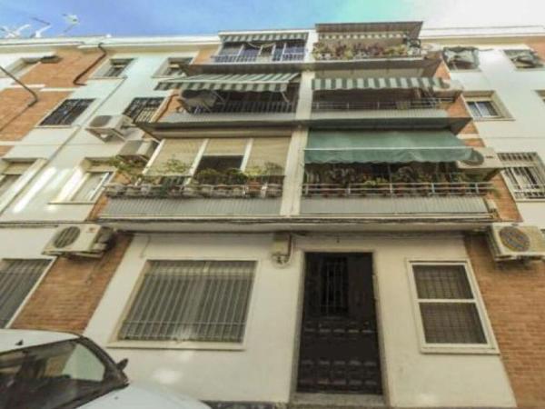 Продажа квартиры на Piso en Calle Llerena, 4, Carretera Trassierra - Colonia de la Paz, Córdoba, Кórdoba
thumbnail 2