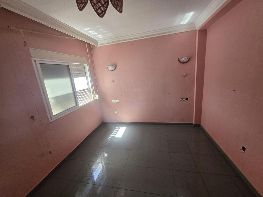 Sale of apartment in Piso en Plaza Jesús Divino Obrero, 8, Campo de la Verdad, Córdoba, Córdoba
photo 4