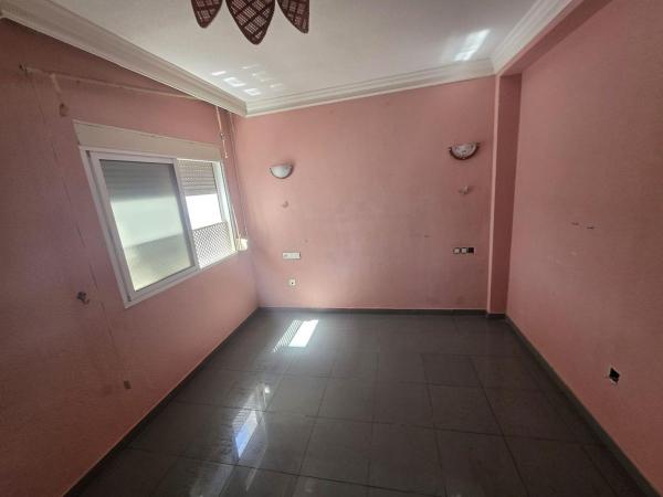 Продажа квартиры на Piso en Plaza Jesús Divino Obrero, 8, Campo de la Verdad, Córdoba, Кórdoba
 photo 4