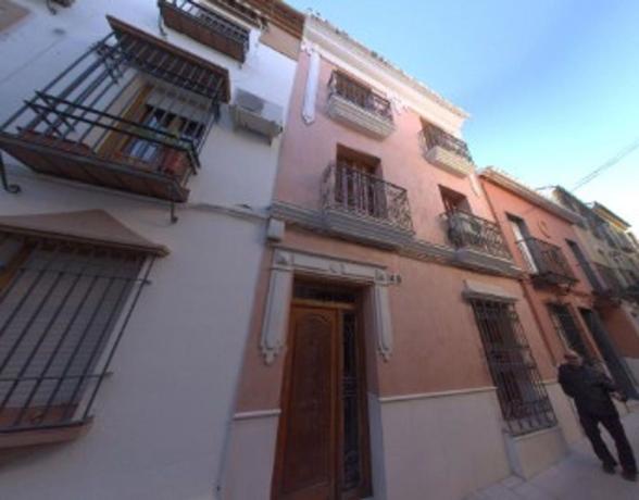 Дуплекс на продажу в Dúplex en Calle Lademora, Las Tinajerías - Juderías, Lucena, Лусена photo 1