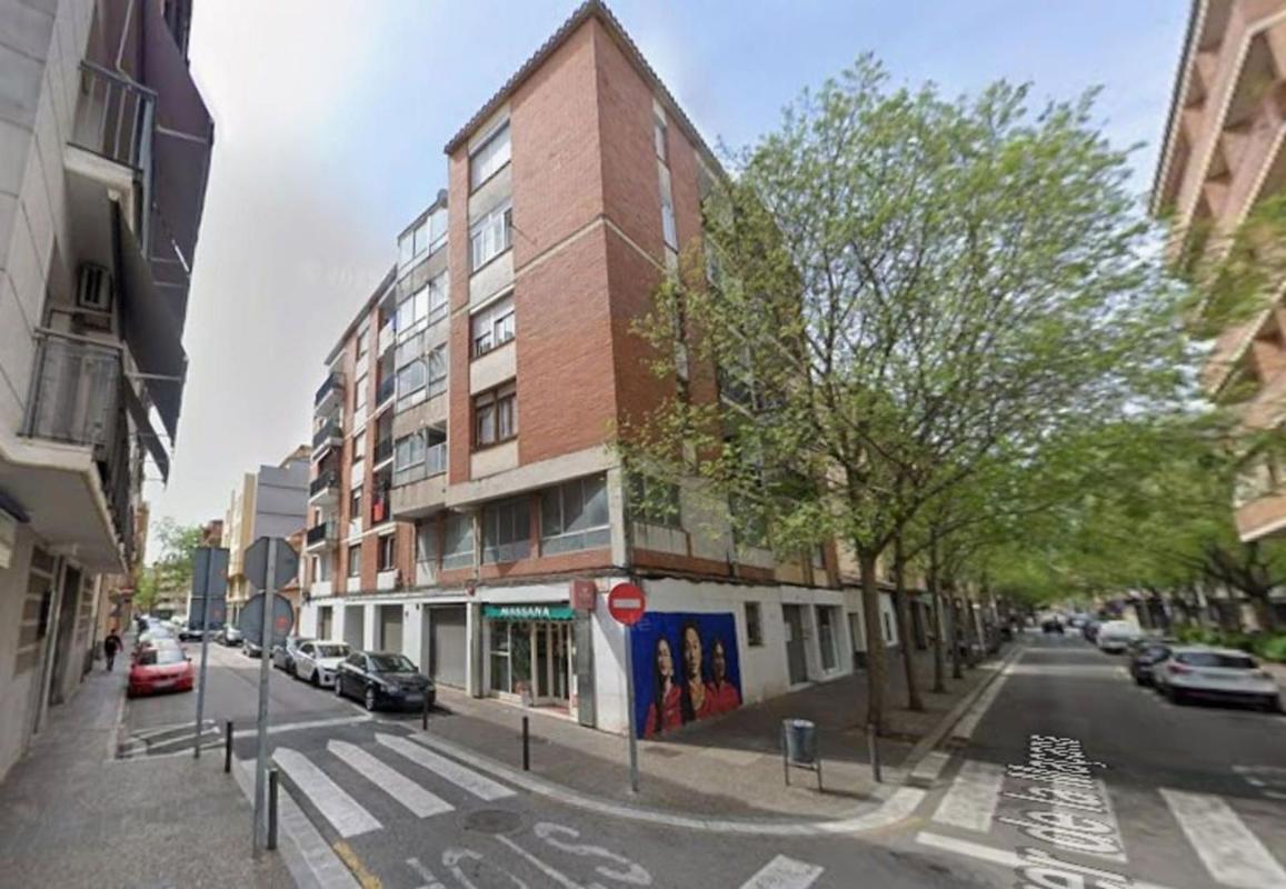 Venta de piso en Piso en Calle del Puigmal, Santa Eugenia, Girona, Girona
photo 1