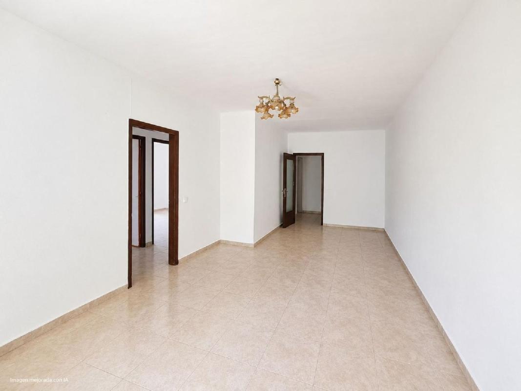 Sprzedaż mieszkania w Piso en Marca del Ham - Vilatenim, Figueres, Figueres
 photo 2