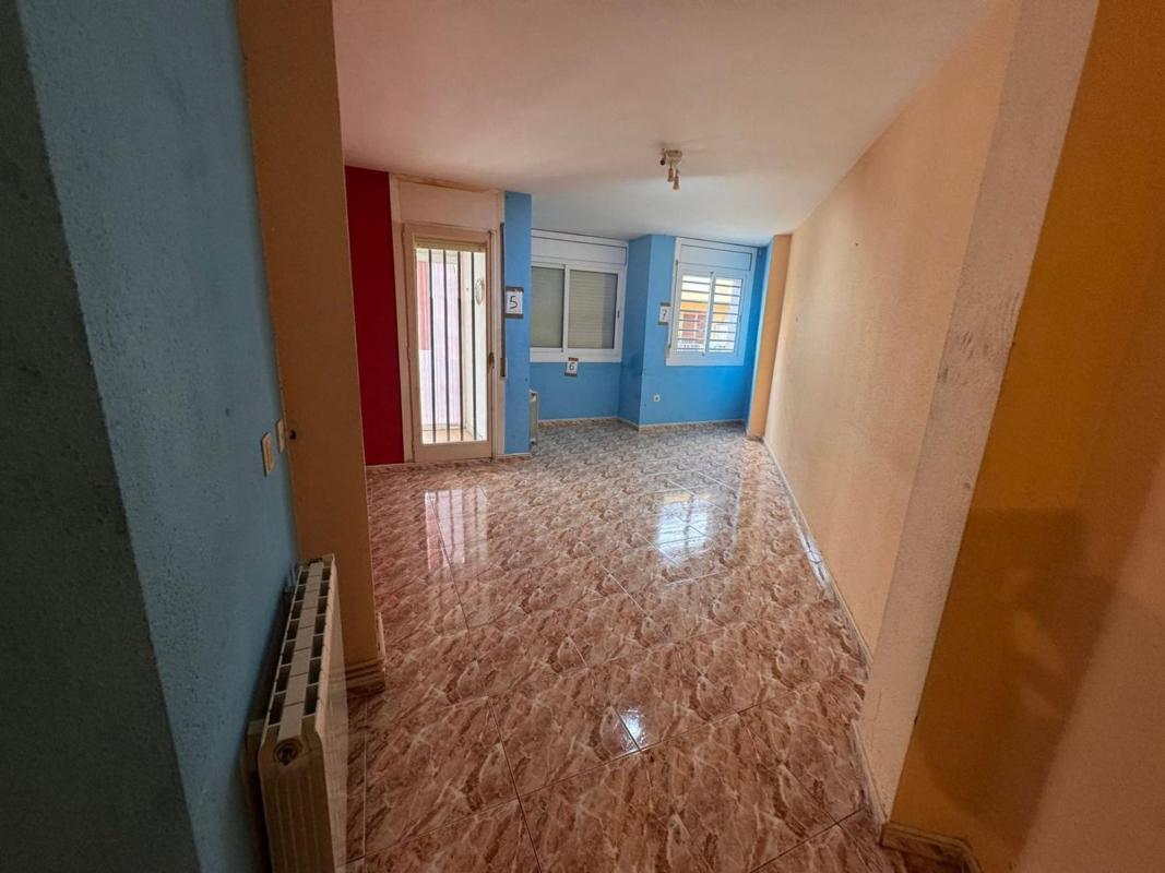 Продажа студии в Piso en Calle Tordera, 1, Centre, Blanes, Бланес photo 5