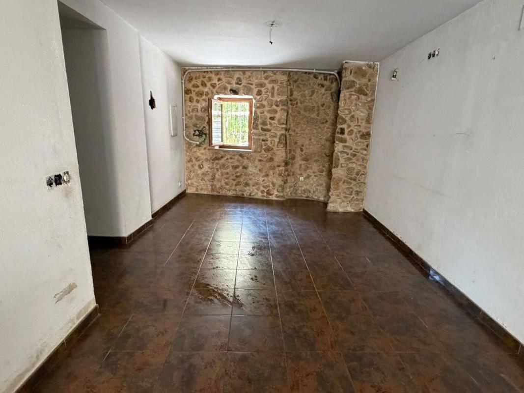 Sale of independent chalet in Casa o chalet en Pujada de l'Esglesia, 2, Pont de Molins, Bridge of Molins
 photo 3