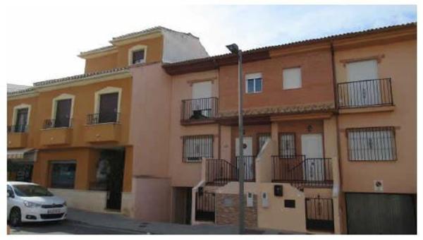 Chalet adosado en Güevéjar photo