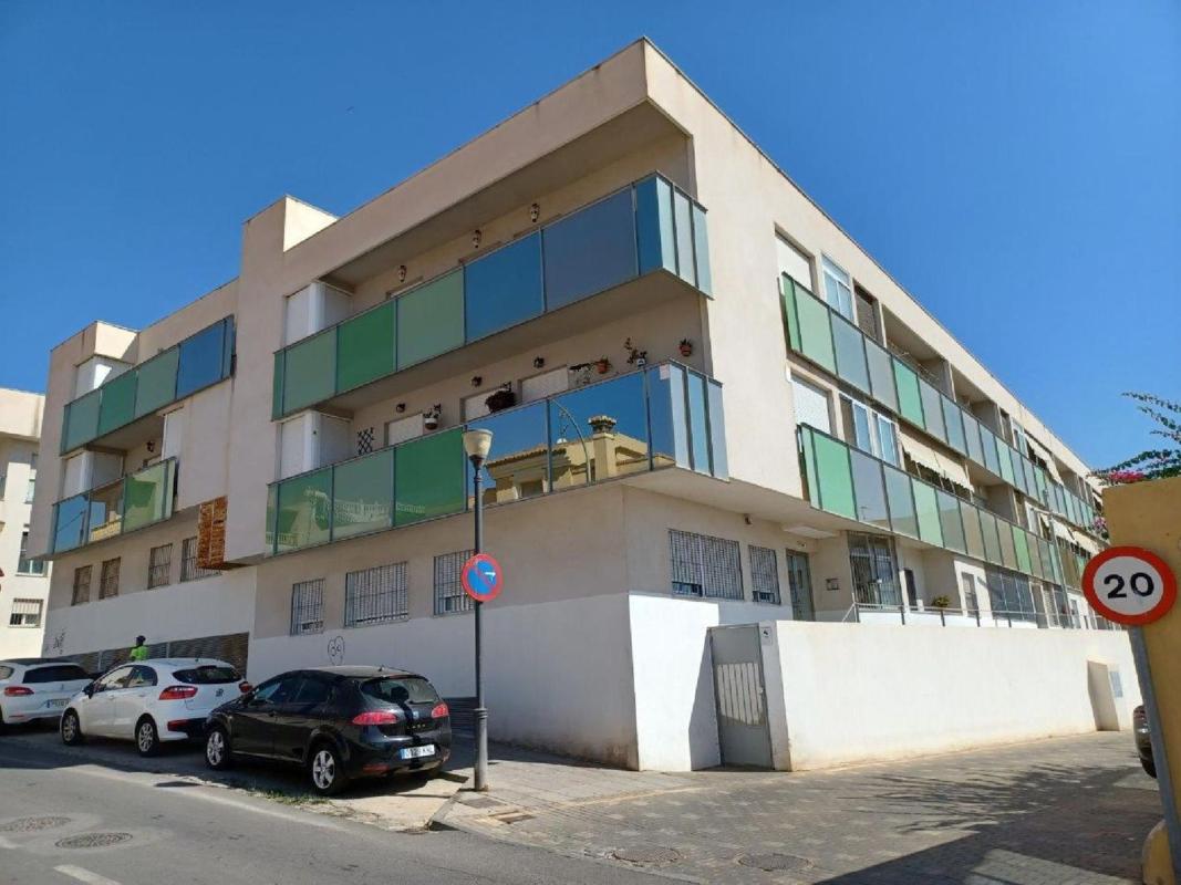 Продажа квартиры на Piso en Calle Escribano Valderas s/n, Motril pueblo, Motril, Мотриль
photo 1