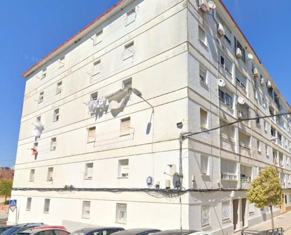 Продажа квартиры на Piso en Calle Antonio Rengel s/n, El Carmen - Cardeñas, Huelva, Эльва
 photo
