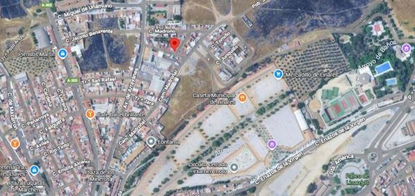 Chalet independiente en venta en Casa o chalet en Travesía Encina, Arrayanes, Linares, Linares
thumbnail 2