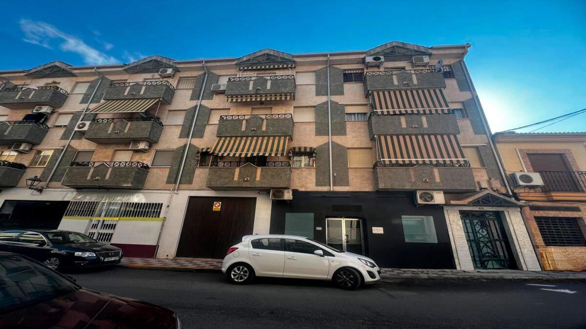 Venta de piso en Piso en Calle Silvela, 16, La Carolina, La Carolina
photo 1