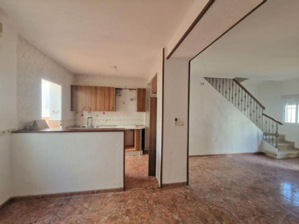 Chalet independiente en venta en Casa o chalet en La Carolina, La Carolina
thumbnail 2