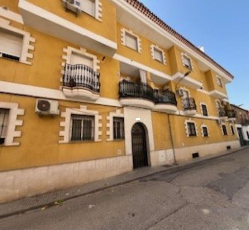Sale of apartment in Piso en Calle Emperador Carlos s/n, Ubeda, Ubeda
photo 1
