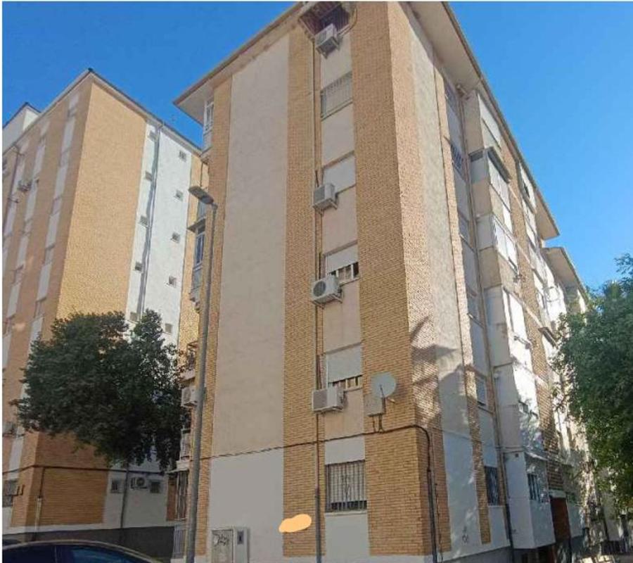 Venta de piso en Piso en El Valle - Universidad, Jaén, Jaen
photo 1