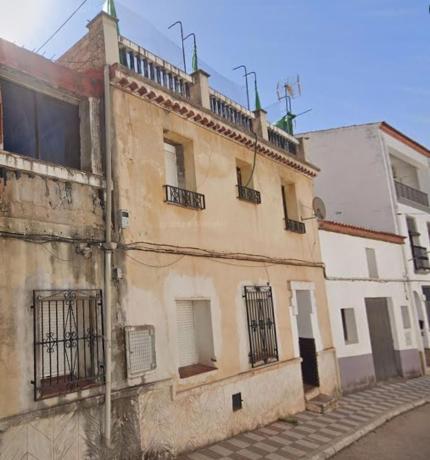 Chalet independiente en venta en Casa o chalet en Calle Doctor Martinez Ruiz, La Puerta de Segura, La Puerta de Segura
photo 1