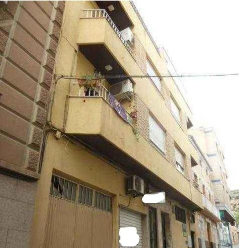 Sprzedaż mieszkania w Piso en Calle Ramón y Cajal s/n, Huelma, Huelma
photo 1