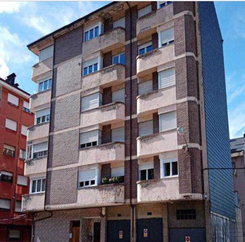 Sprzedaż mieszkania w Piso en Avenida de Asturias s/n, Villablino, Villablino
photo 1