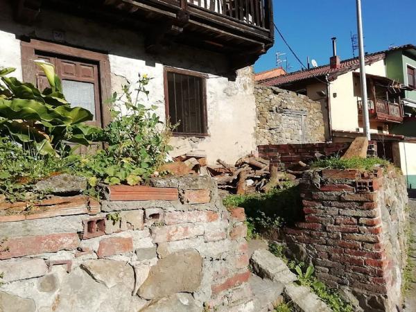 Chalet wolnostojący na sprzedaż w  Casa o chalet en Calle las Flores, 36, Lena, Lena photo 3