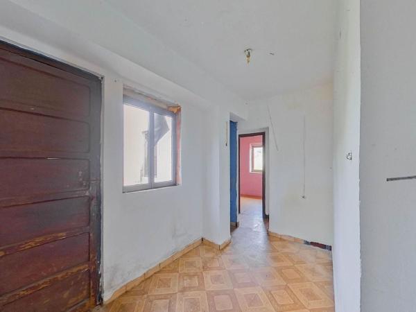 Chalet wolnostojący na sprzedaż w  Casa o chalet en Grado, Grado photo 1