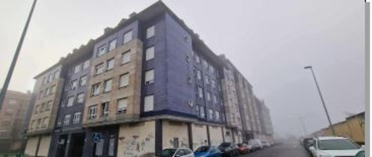 Venta de piso en Piso en Calle Puerto San Isidro s/n, Lugones, Siero, Siero
photo 1