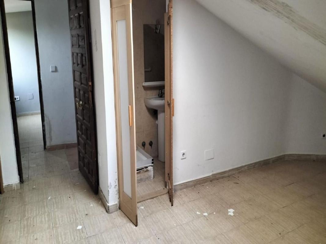 Sale of apartment in Piso en Calle la Escaba, 2, Ampudia, Ampudia
photo 4