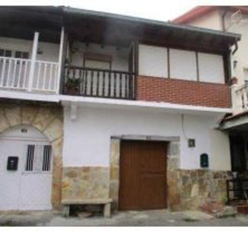 Chalet adosado en Rasines photo