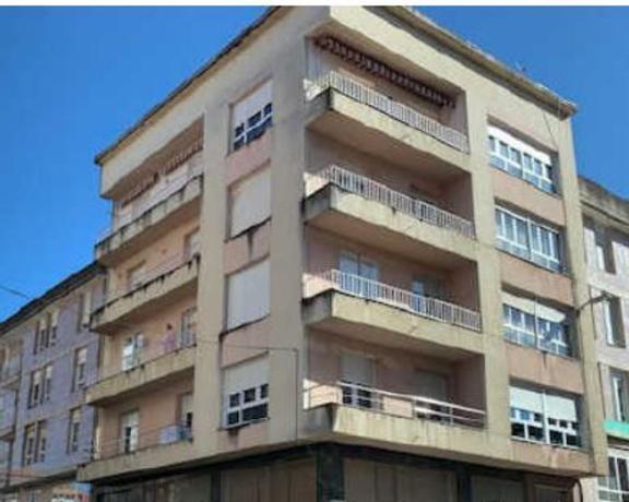 Продажа квартиры на Piso en Los Corrales de Buelna, Коралес-де-Буэльна, Лос
 photo