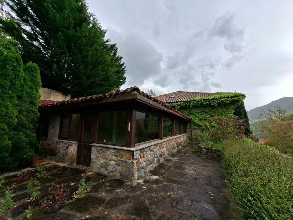Частный шале на продаже в  Casa o chalet en Camaleño, Камалеño photo 3