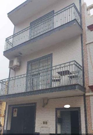 Дуплекс на продажу в Dúplex en Calle Torre Almodóvar s/n, Torreblanca, Sevilla, Севилья photo