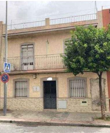 Chalet adosado en Calle Cerro Blanco s/n, Centro - Doña Mercedes, Dos Hermanas photo