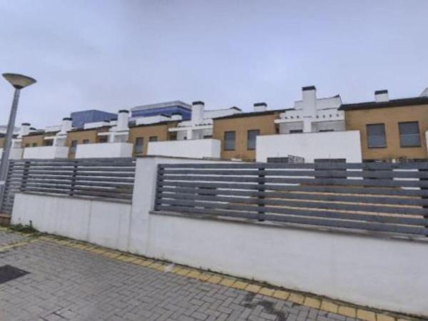 Частный шале на продаже в  Casa o chalet en Via Aurelia, 16, Palmete-Padre Pío-Hacienda San Antonio, Sevilla, Севилья photo 4