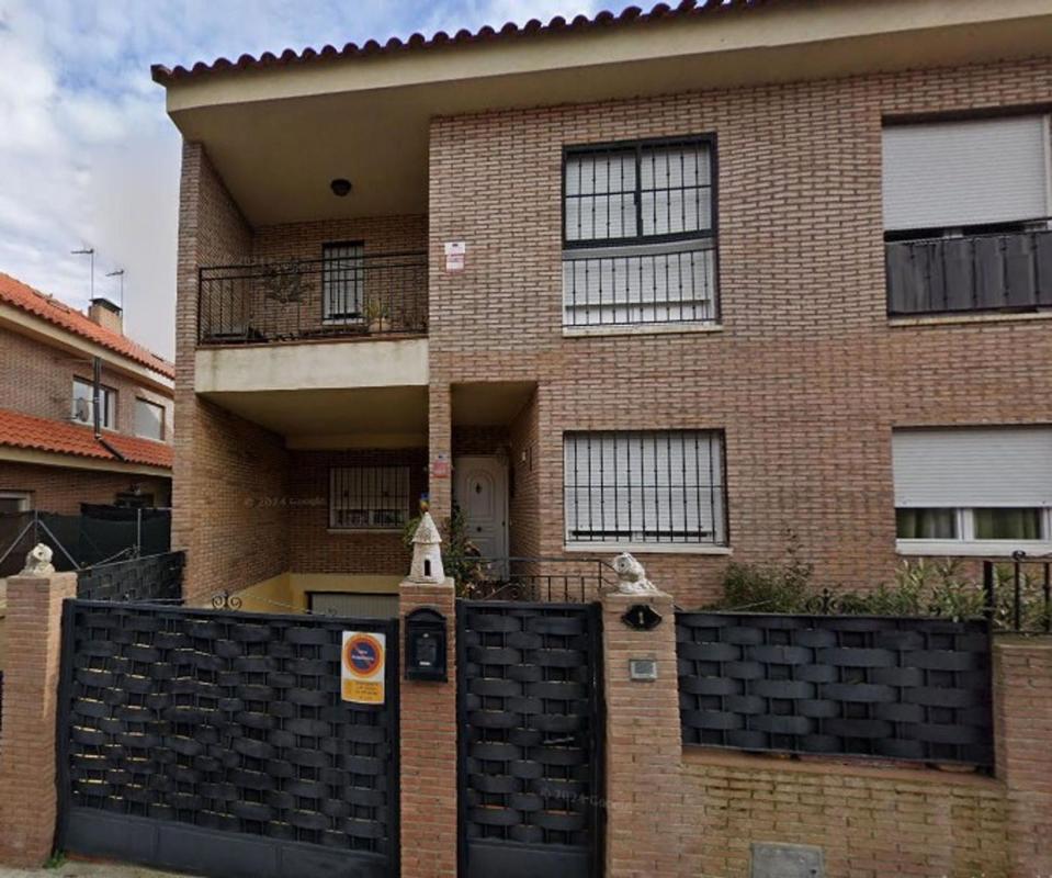 Properties for sale and rent in Spain photo 1