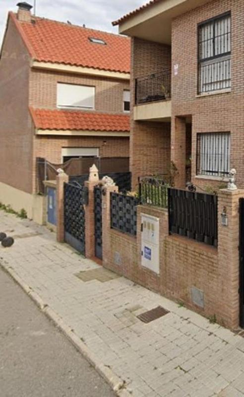 Properties for sale and rent in Spain photo 5