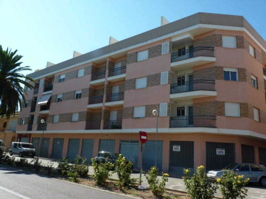 Продажа квартиры на Piso en Calle del Segreny, 2, Albalat de la Ribera, Альбалат де ла Рибера
photo 1